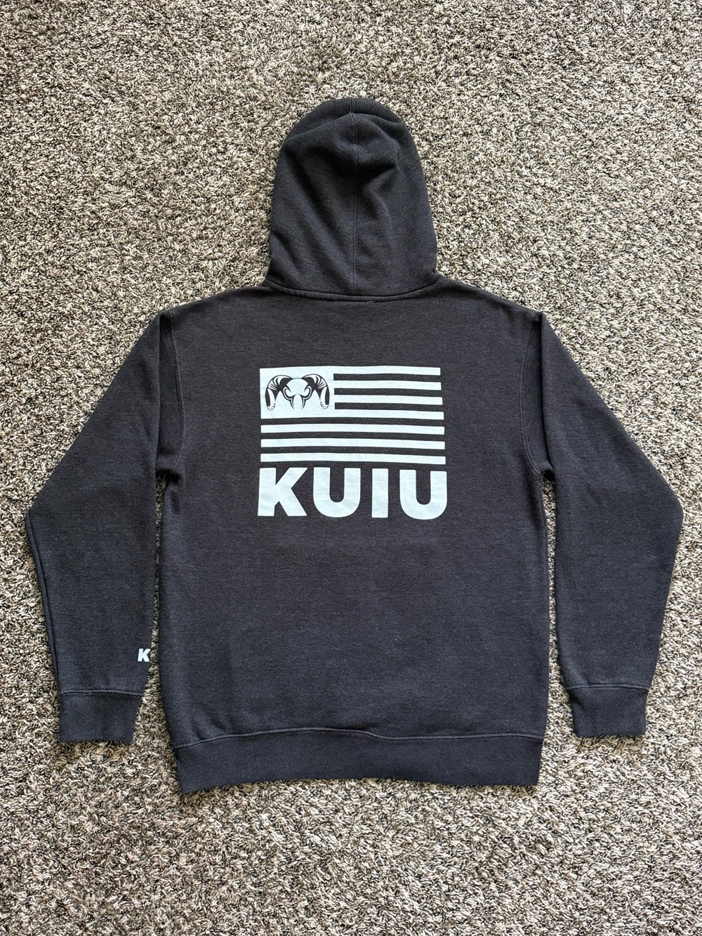 Kuiu Men’s Logo Hoodie Pullover Charcoal Gray Size Medium
